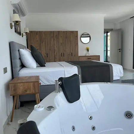 Vilă Turquoise With Jacuzzi Suite&private Pool