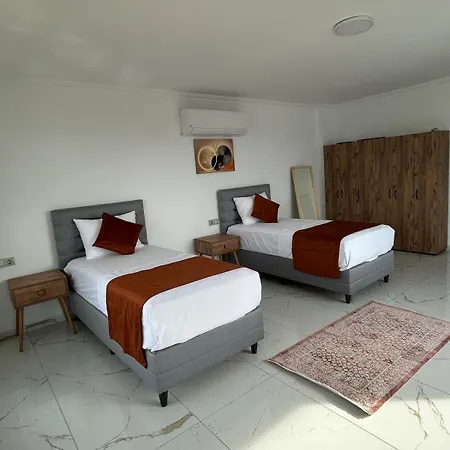 Turquoise With Jacuzzi And Private Pool Milas