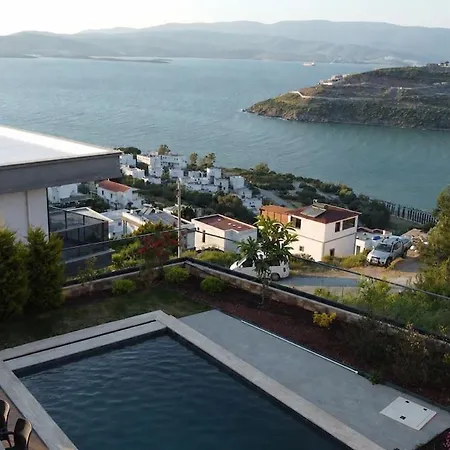 Turquoise With Jacuzzi And Private Pool 别墅